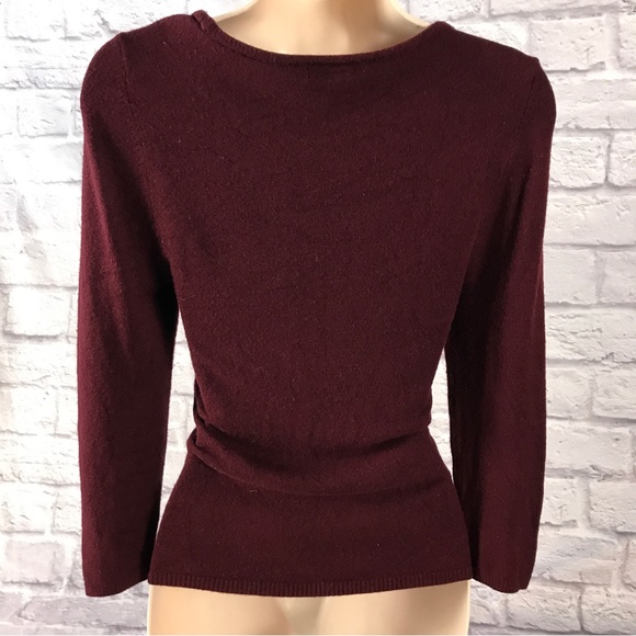 LONDONJEAN Vintage Victoria’s Secret Sweetheart Sweater - Picture 6 of 8